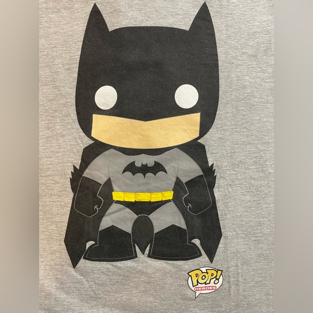Pop! Batman tee